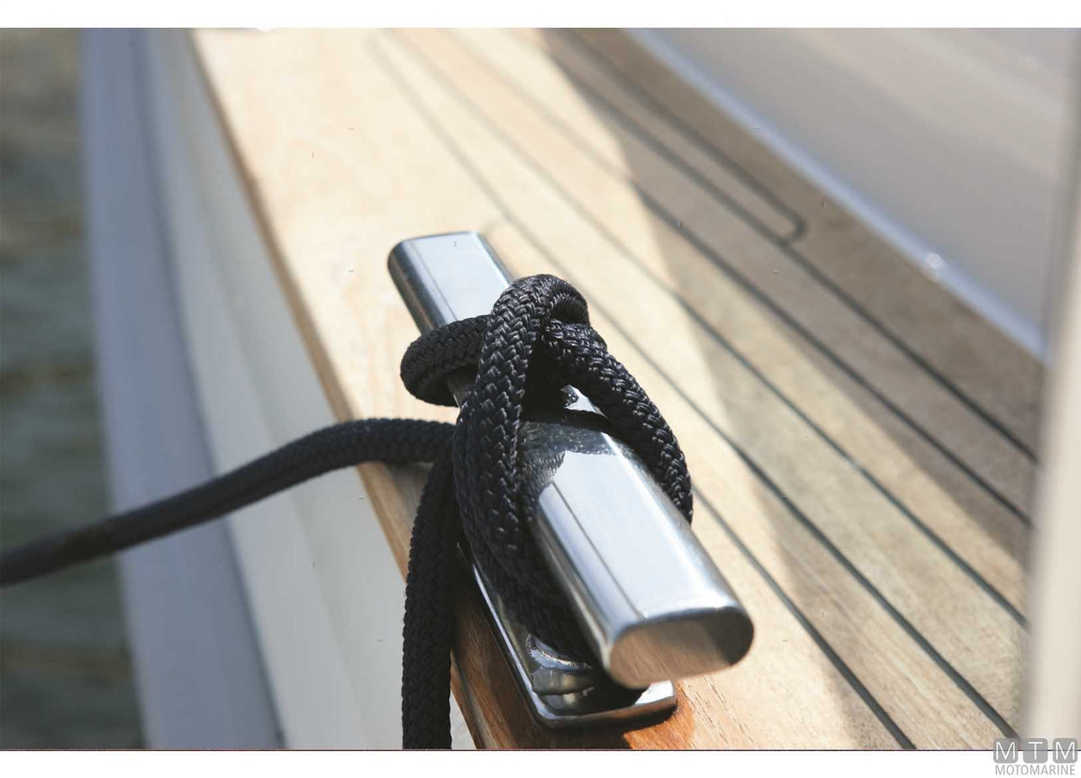 Square Roca cleat in AISI 316 stainless steel, 265 mm - original photo Motomarine Srl