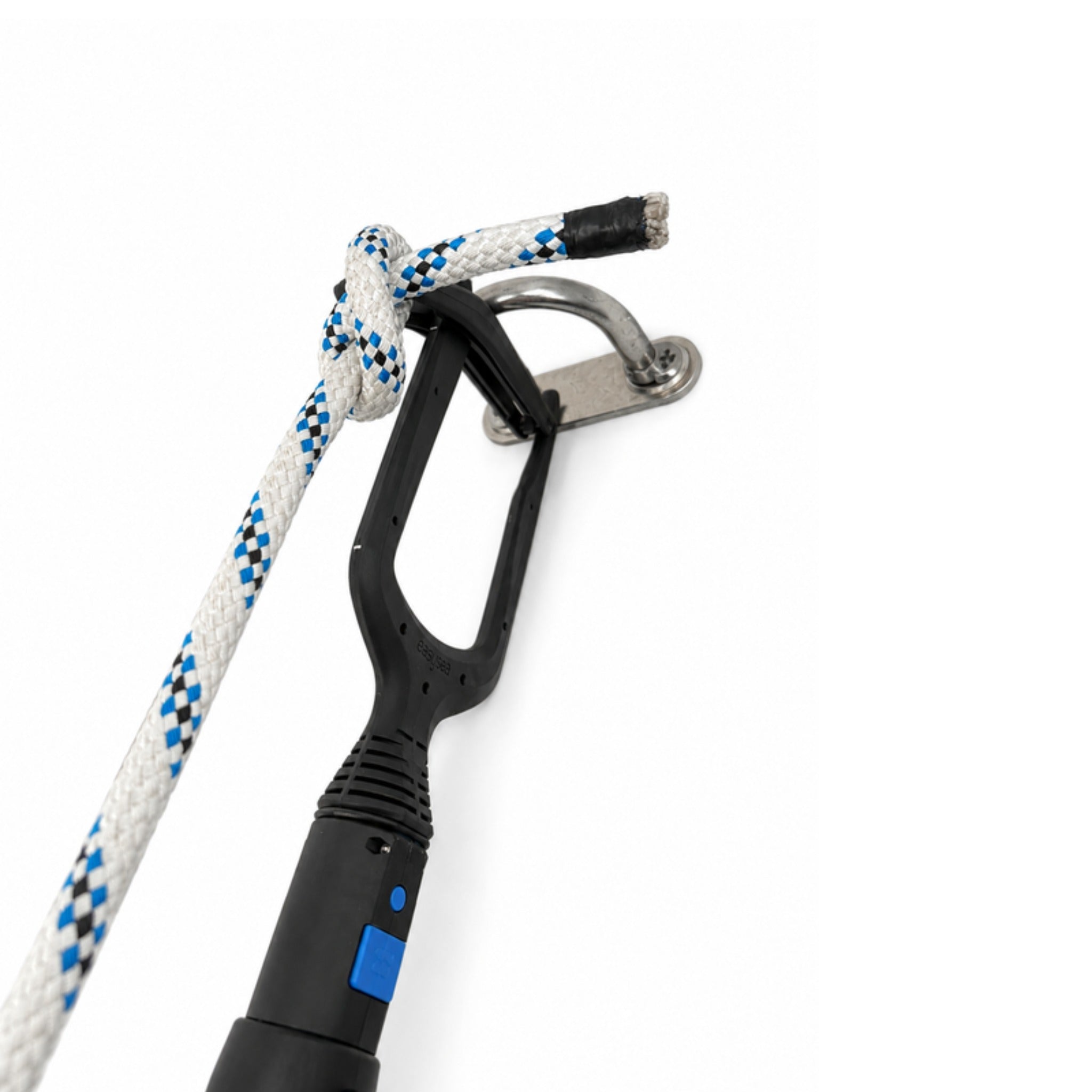 Jake Full Kit: passing a mooring line over a deck eye