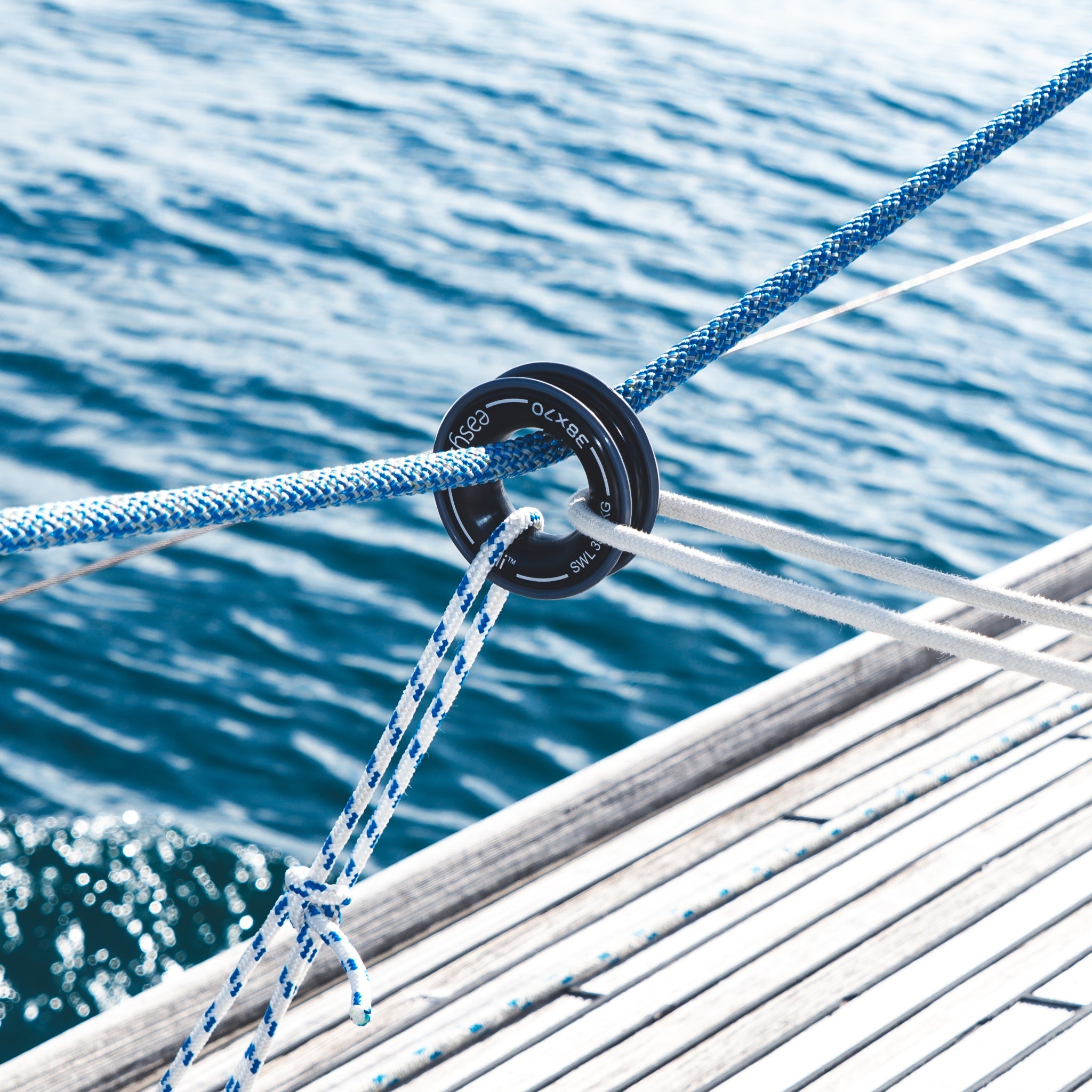 Easysea Olli solid ring in use on a sailboat deck
