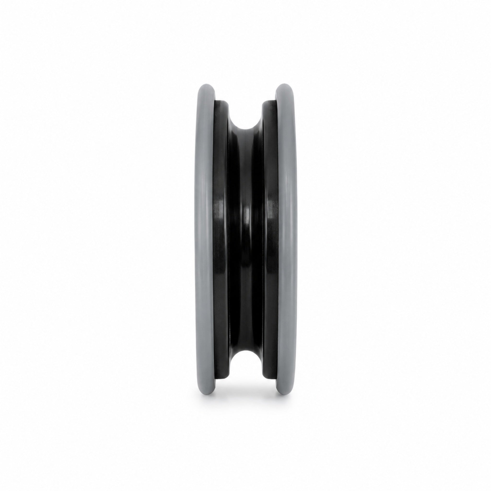 Side profile of the Olli solid ring showing its thin lightweight body