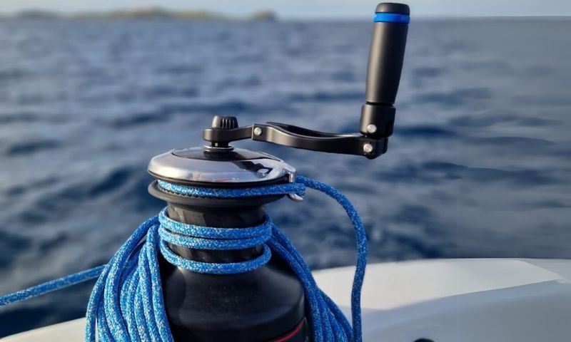 Choosing sailing winches: a comprehensive guide