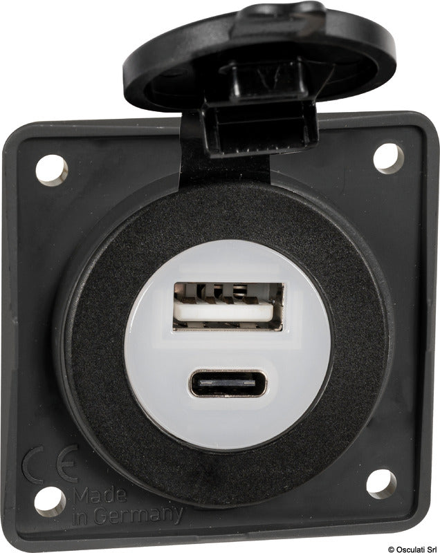 BERKER double USB A+C port 3+3A - foto originale Osculati Srl