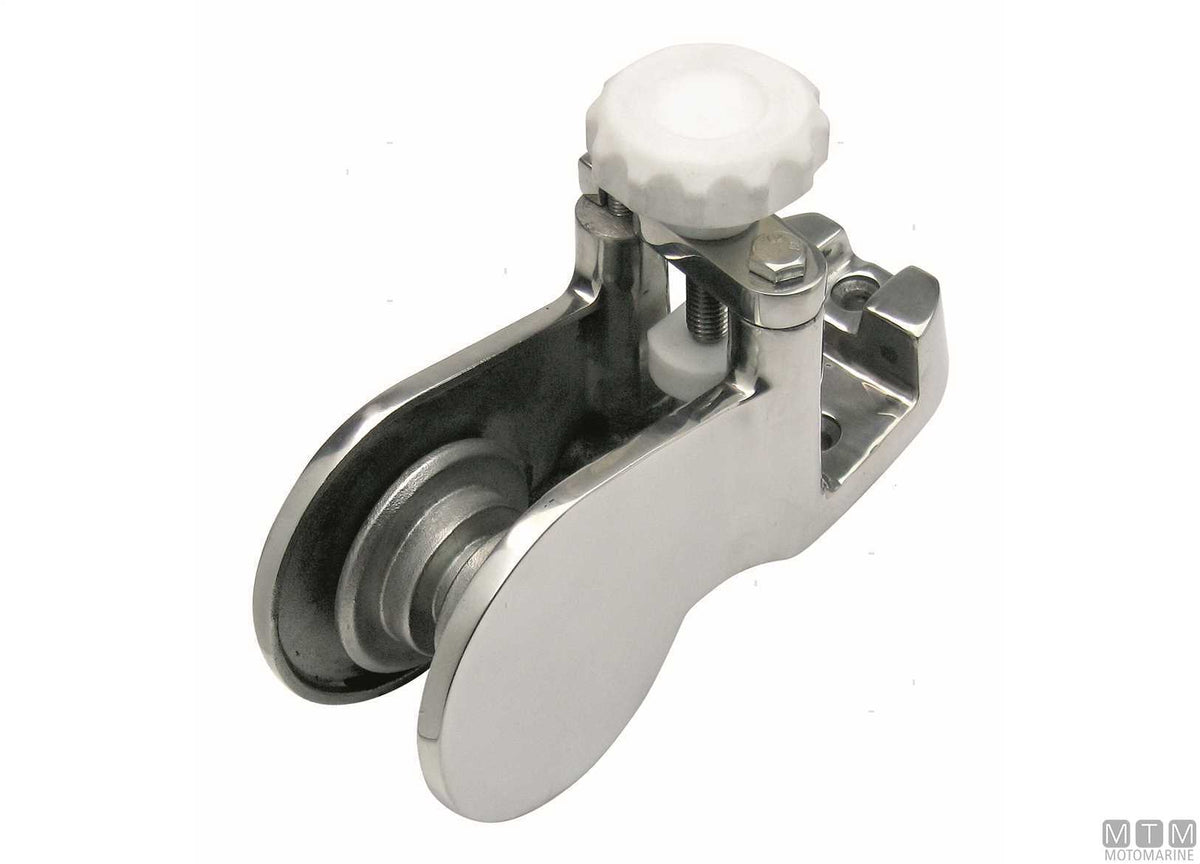 Cast chain bow roller 205 mm, stainless steel 316 - original photo Motomarine Srl