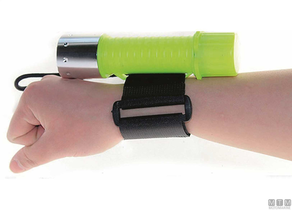 Waterproof LED diving torch, yellow, with lanyard, L 14 cm - original photo Motomarine Srl