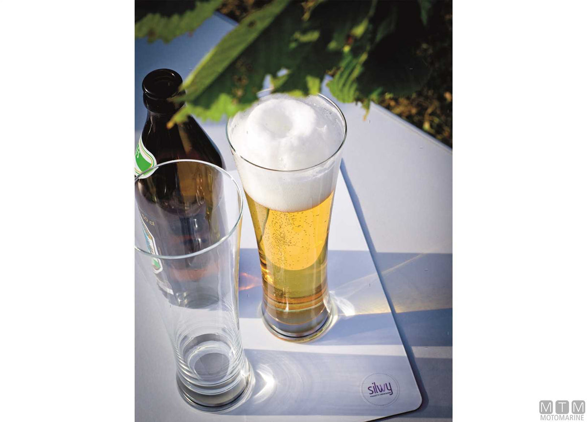 Pair of Silwy magnetic beer glasses - original photo Motomarine Srl