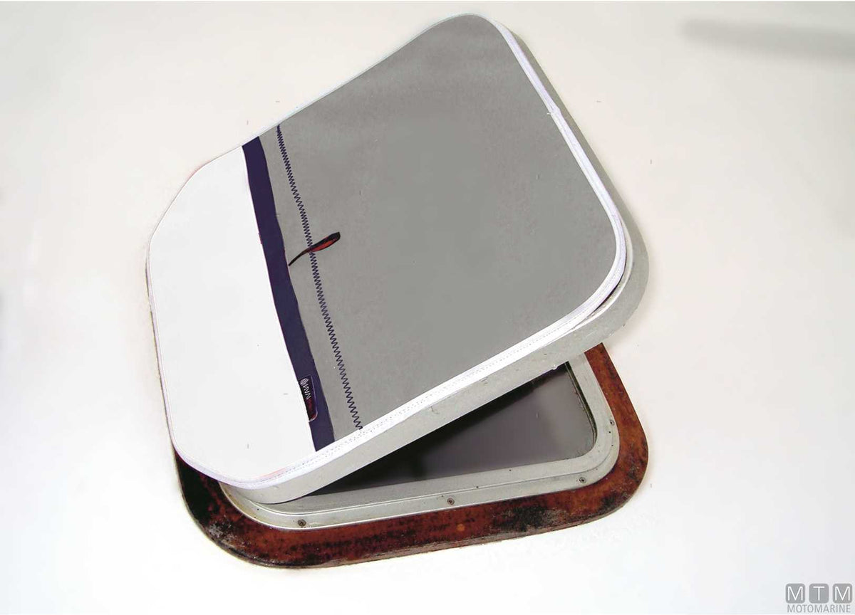 Navishell hatch cover 45x32 cm blue - original photo Motomarine Srl