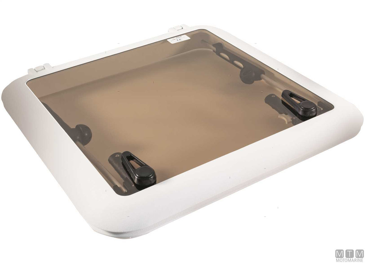 JB Escape 60 hatch 565x565 mm in PP - original photo Motomarine Srl