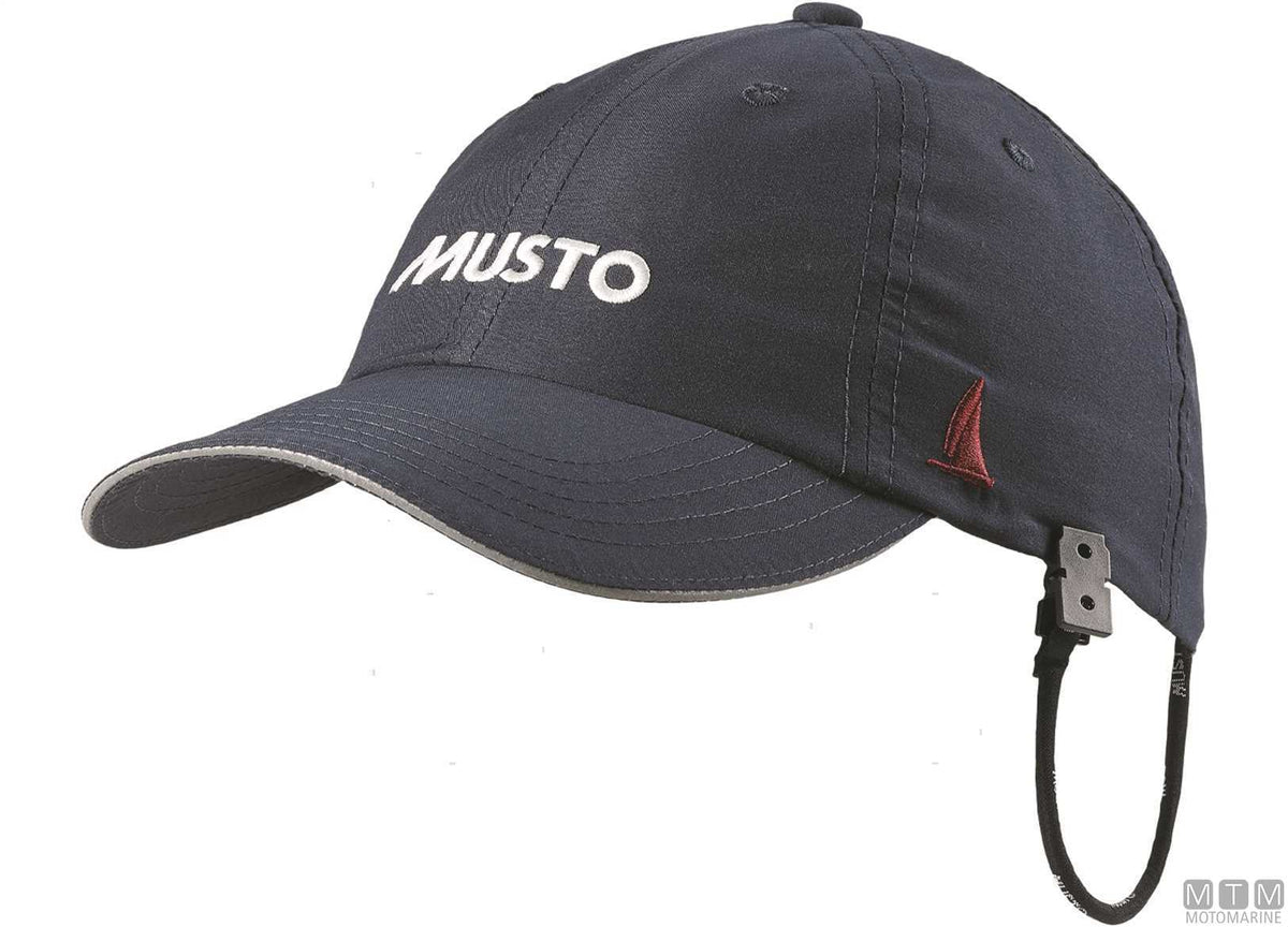 Musto Essential Fast Dry Crew Cap 002 white - original photo Motomarine Srl
