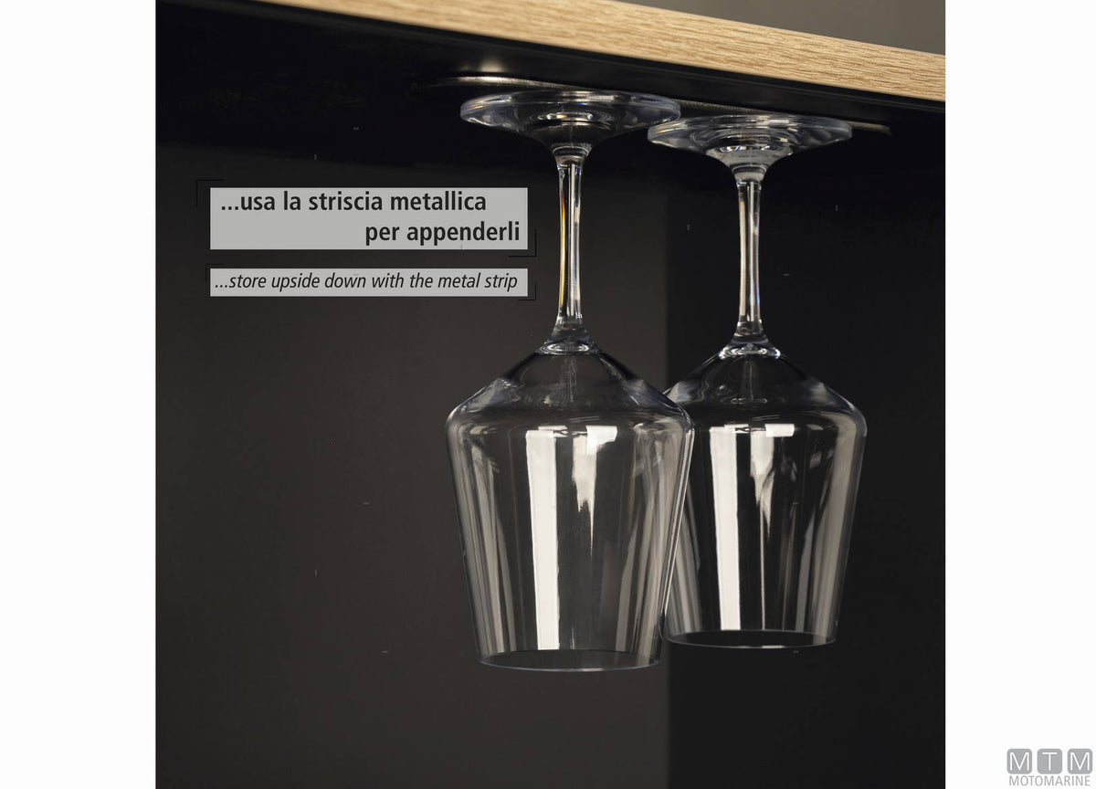 Silwy pair of magnetic plastic wine glasses Class - original photo Motomarine Srl