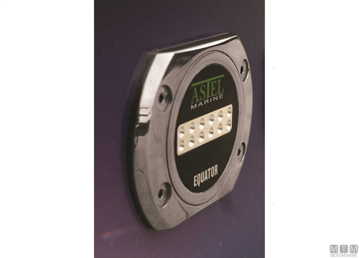 Blue Equator MSR0640 LED underwater light in stainless steel Ø99 mm - original photo Motomarine Srl