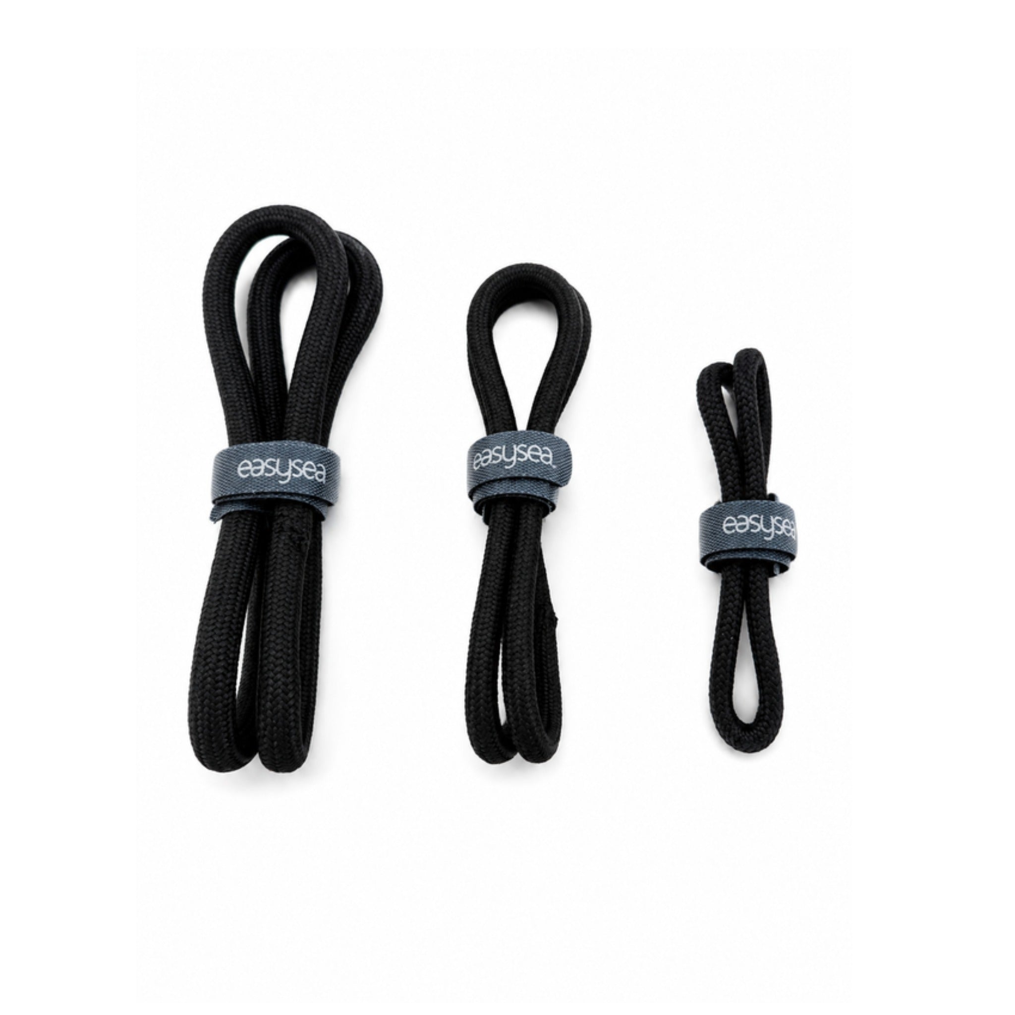 Covered loop in Dyneema in its three sizes side by side on white background
