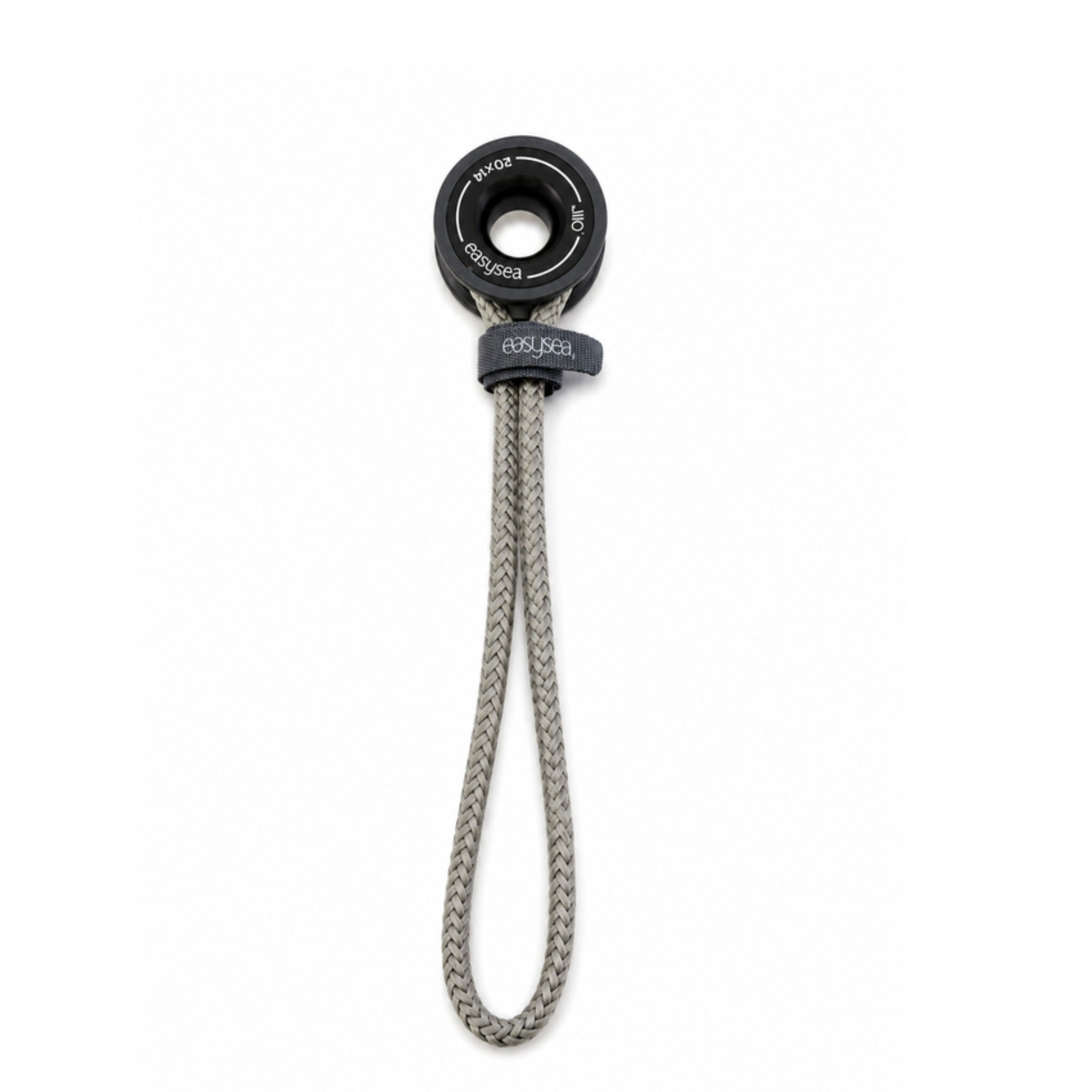 Sheathed loop in Dyneema fitted to an Olli low friction ring